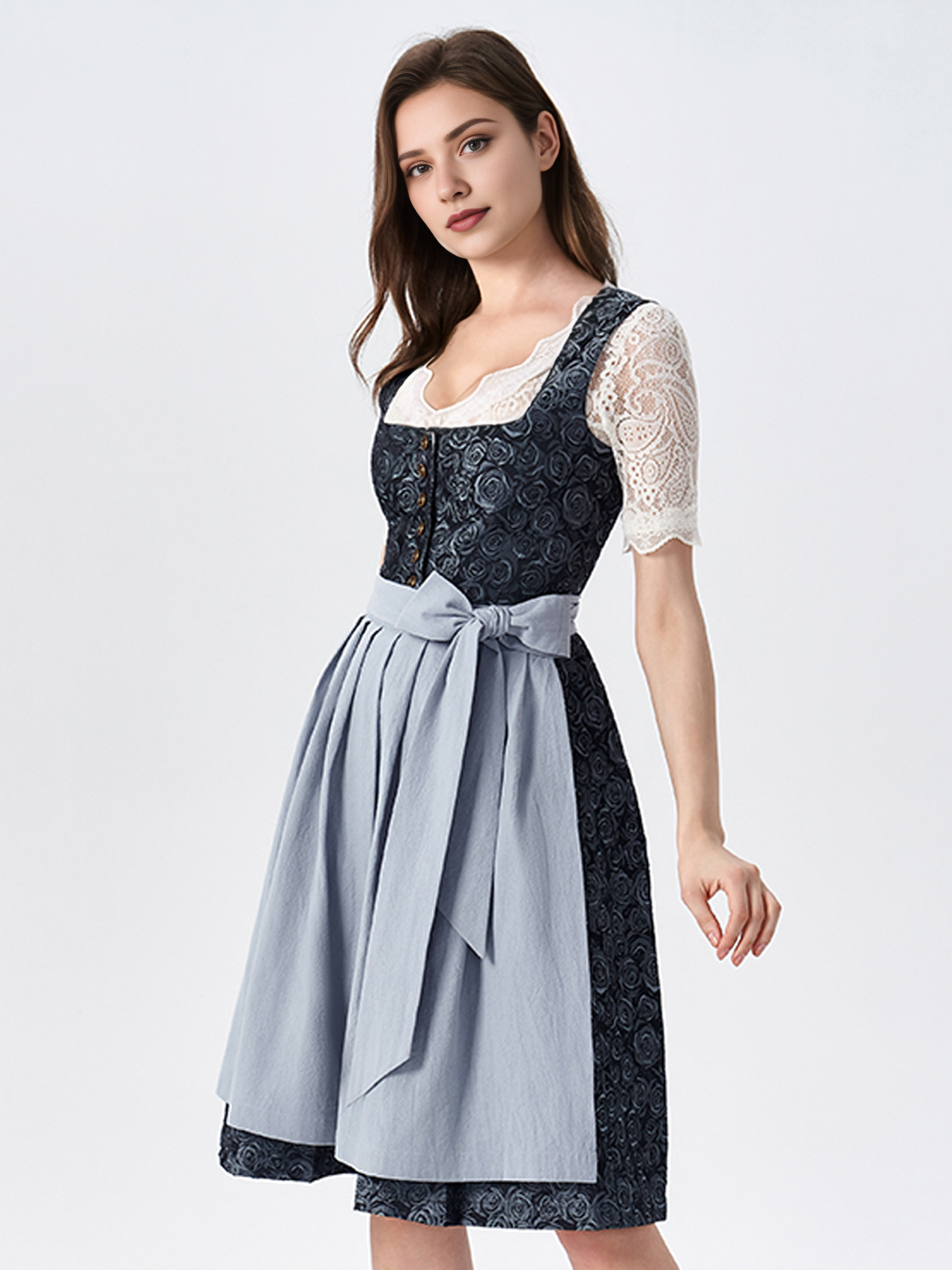 Dunkelgrünes Dirndl mit floralen Details