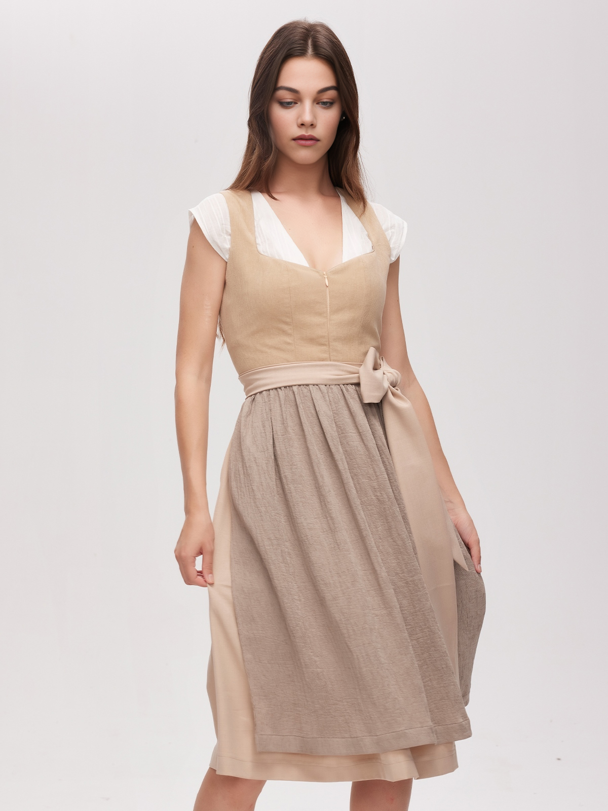 Günstige Dirndl Blau – Elegant & Bezahlbar