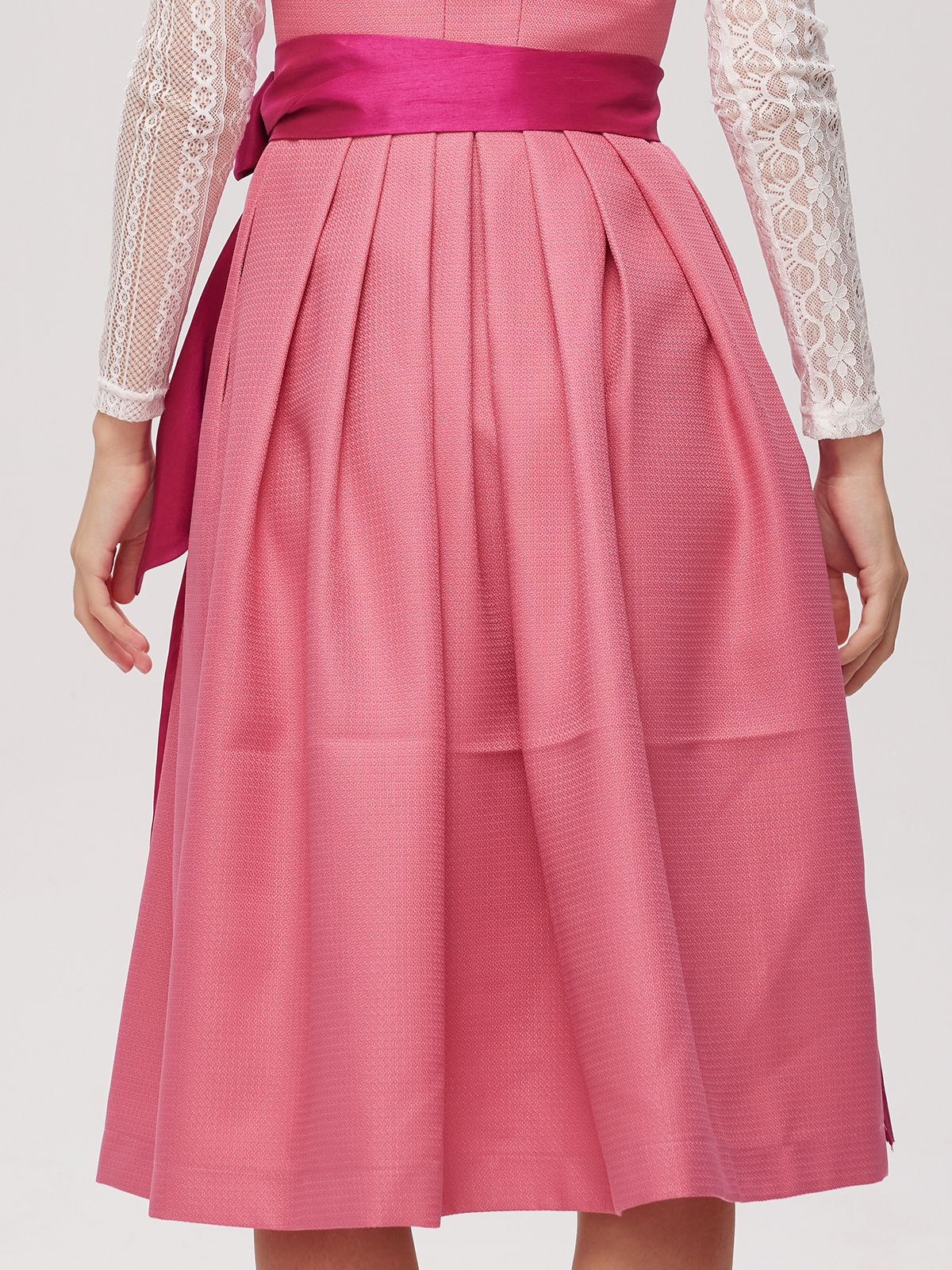 Dirndlbluse in zartem Rosa