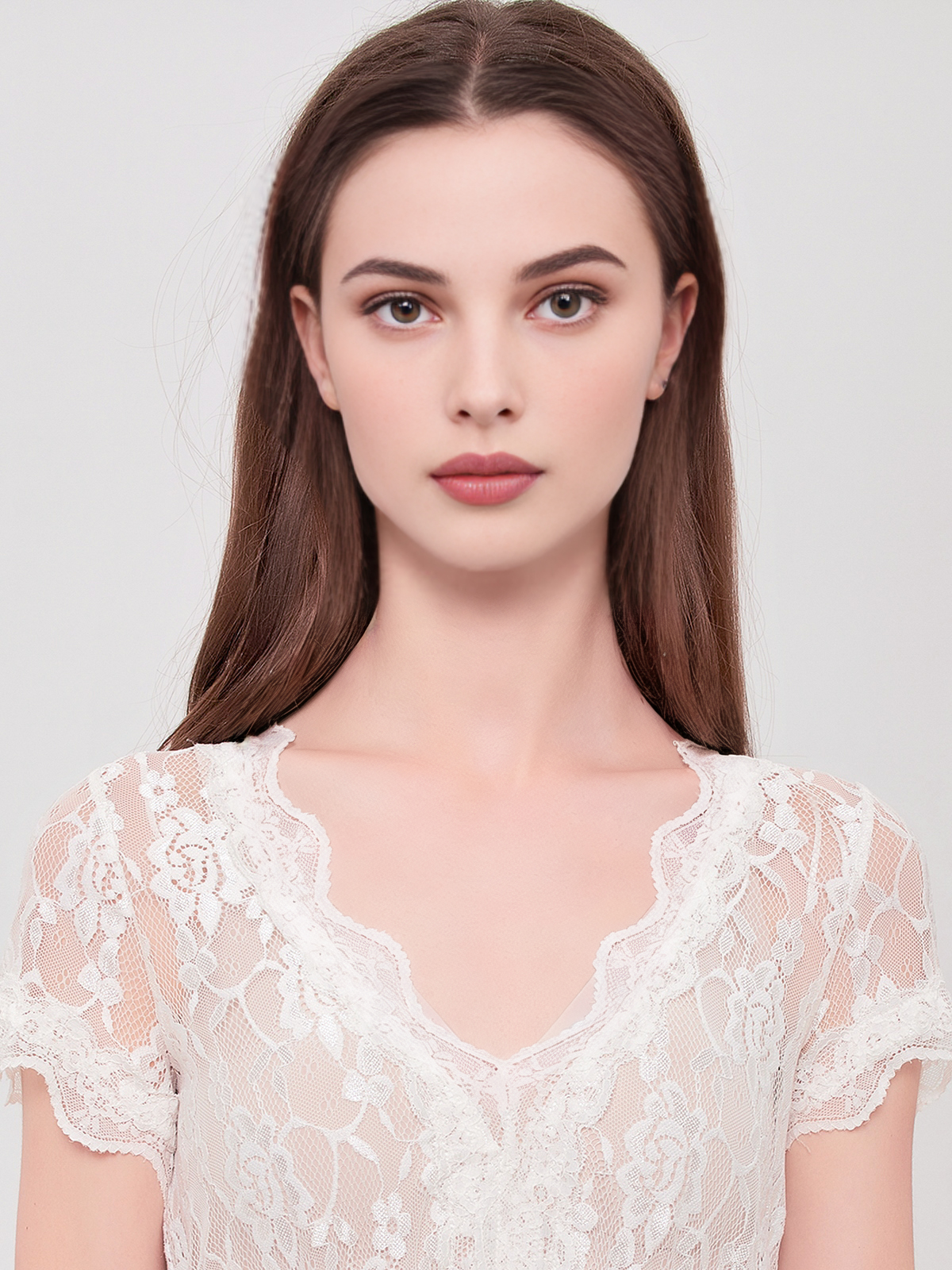 Dirndl Bluse in Weiß – perfekt für ein grünes Dirndl